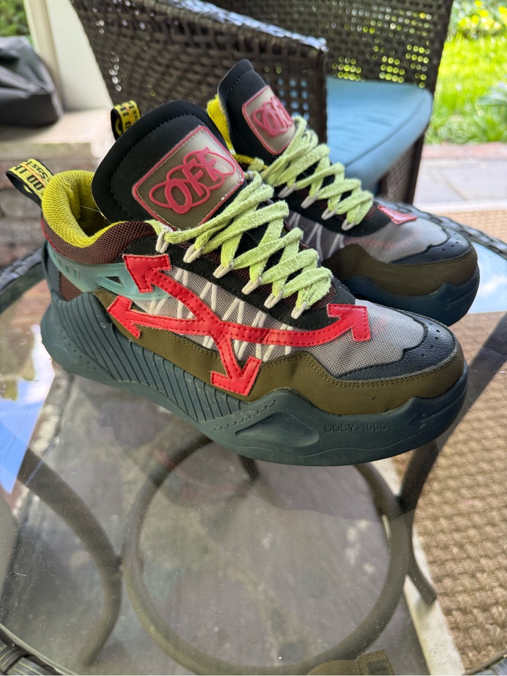 OFF-WHITE Odsy-1000 Sneakers